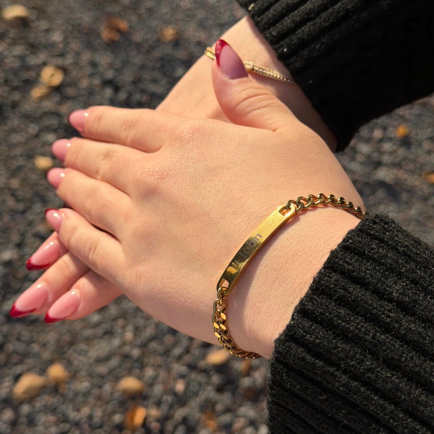 Women bracelet